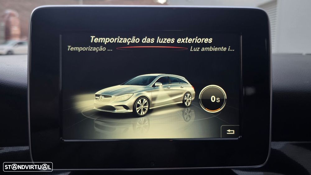 Mercedes-Benz CLA 180 d Shooting Brake - 34