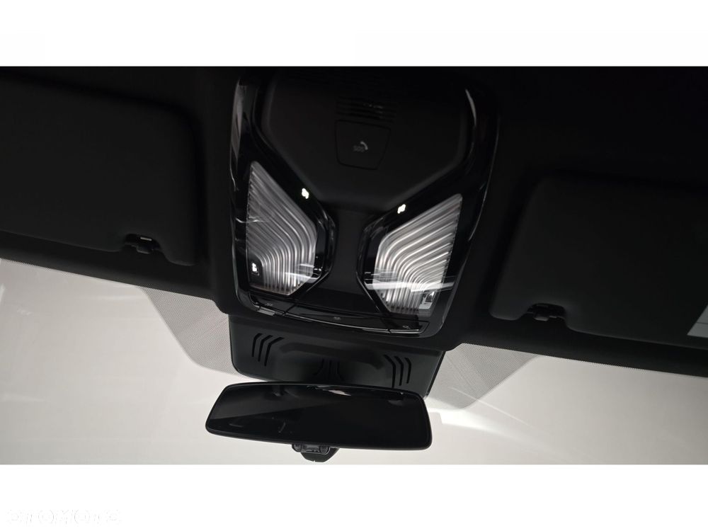 BMW Seria 3 320d xDrive mHEV M Sport sport - 34