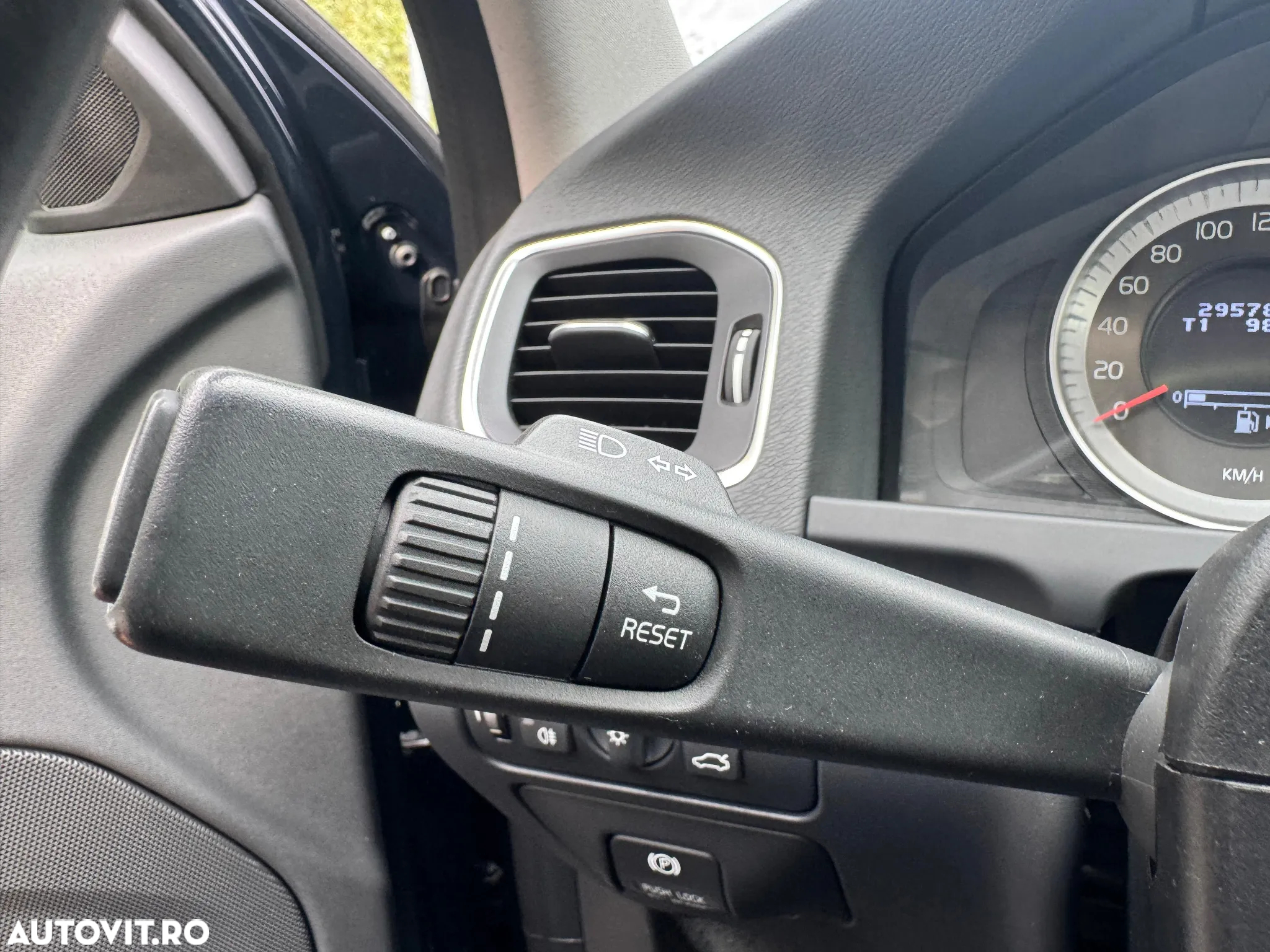 Volvo S60 D2 Powershift Summum - 25