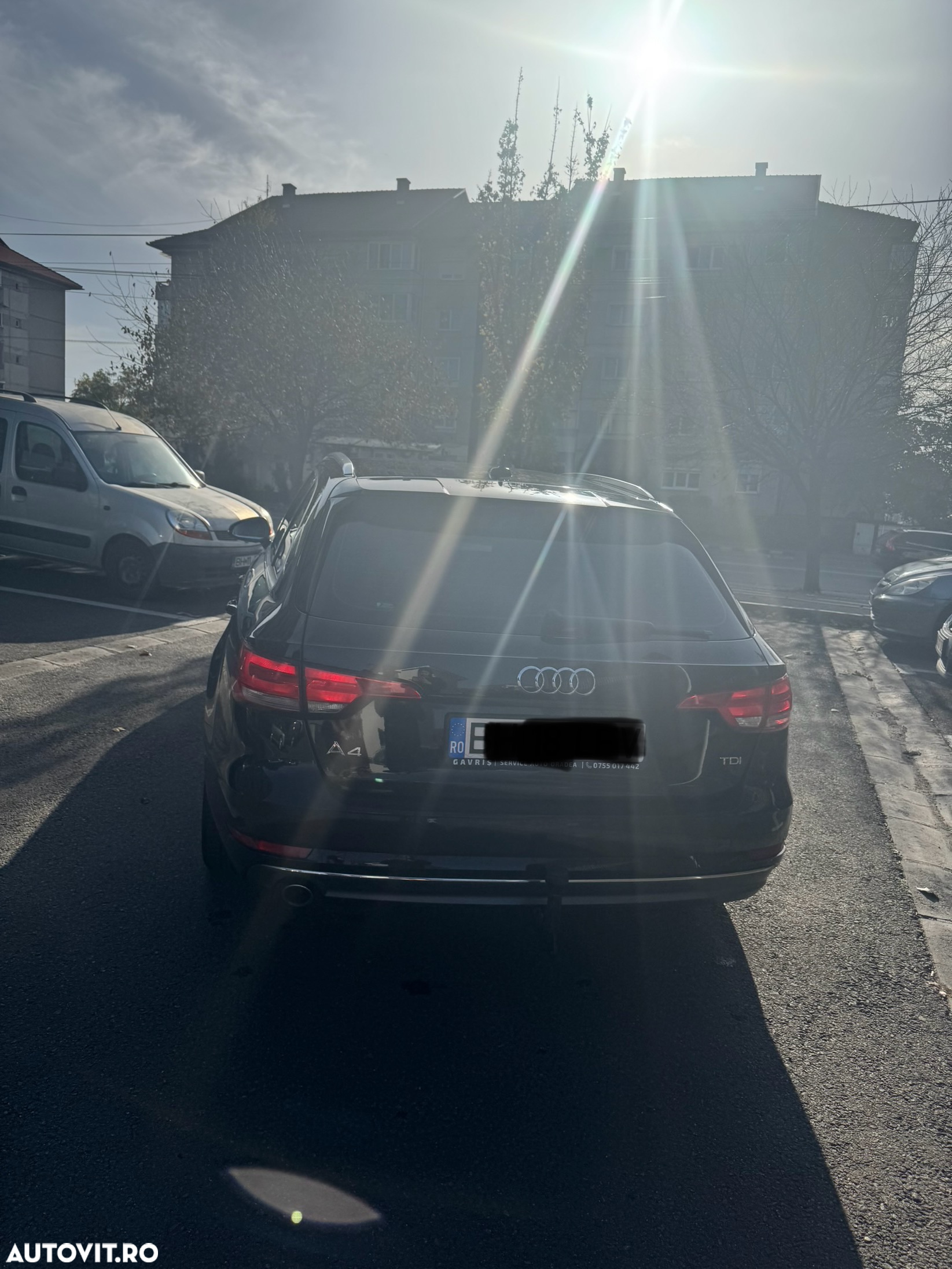 Audi A4 Avant 2.0 TDI S tronic Design - 4