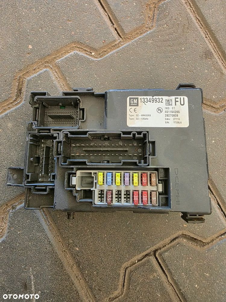 OPEL MERIVA B MODUL KOMFORTU BEZPIECZNIKI BCM BSI 13349932 FU - 1
