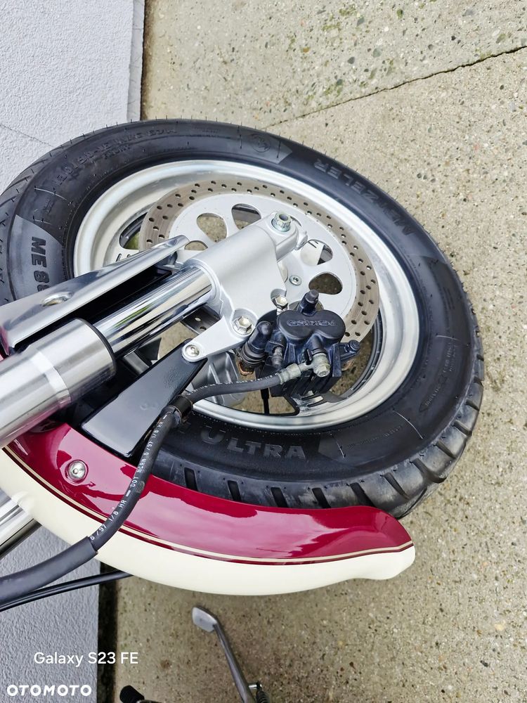 Suzuki Marauder - 25