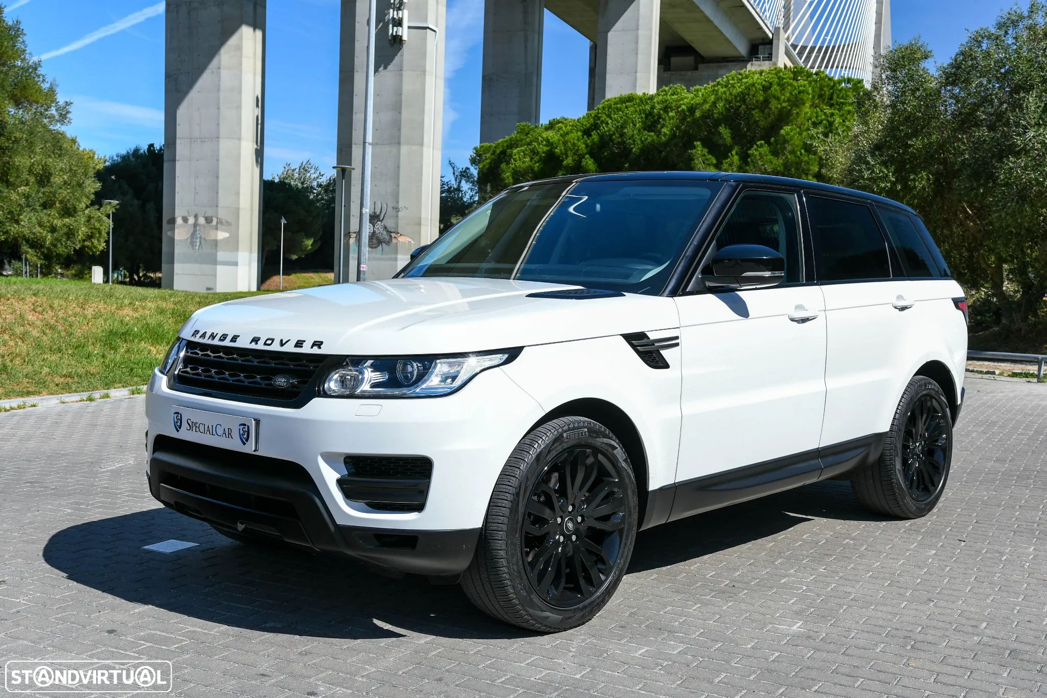 Land Rover Range Rover Sport 2.0 SD4 S - 1