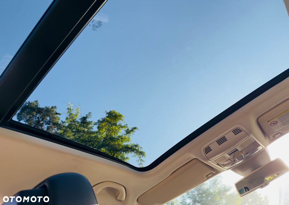 Volkswagen Passat 2.0 TDI Highline - 19