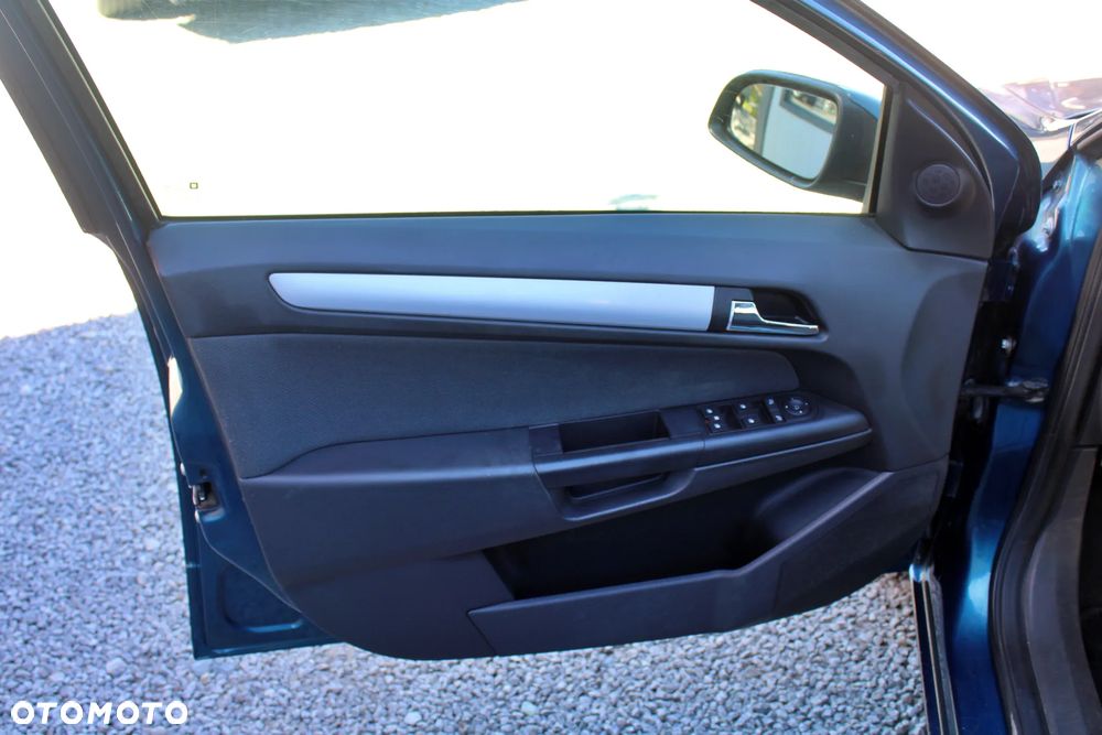 Opel Astra 1.6 - 22