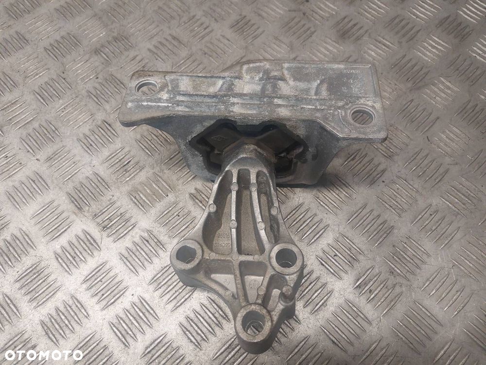 ŁAPA PODUSZKA SILNIKA LEWA RENAULT CLIO III LIFT 1.2 TCE 112103737R - 1