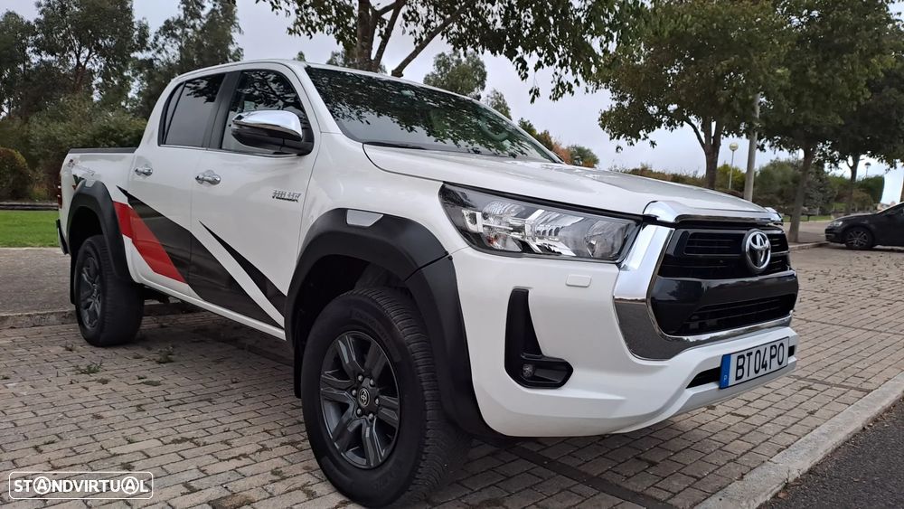 Toyota Hilux 4x4 Cabine Dupla Auto Executive - 8