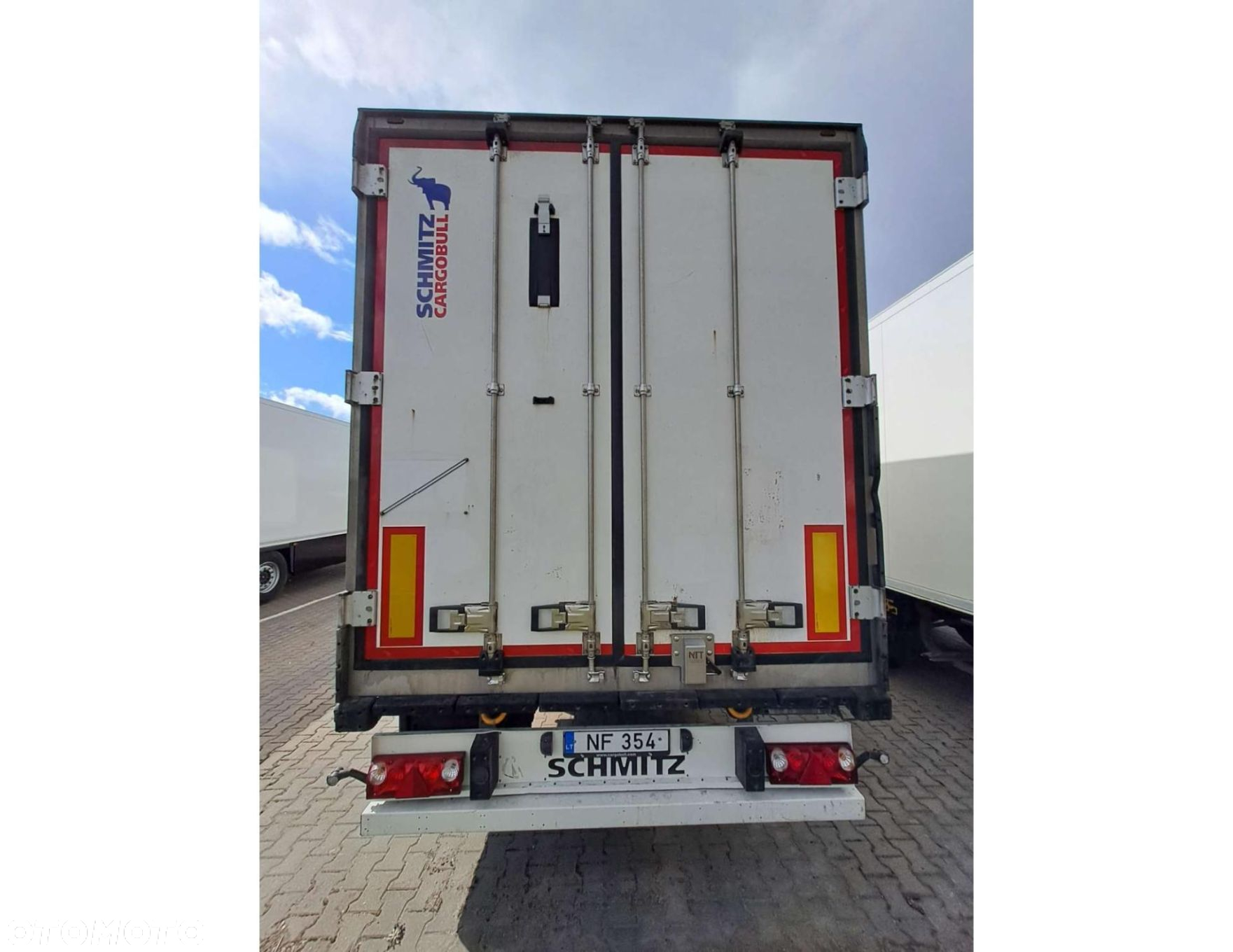 Schmitz Cargobull SKO FP 60 ThermoKing SLXi 300 - 4