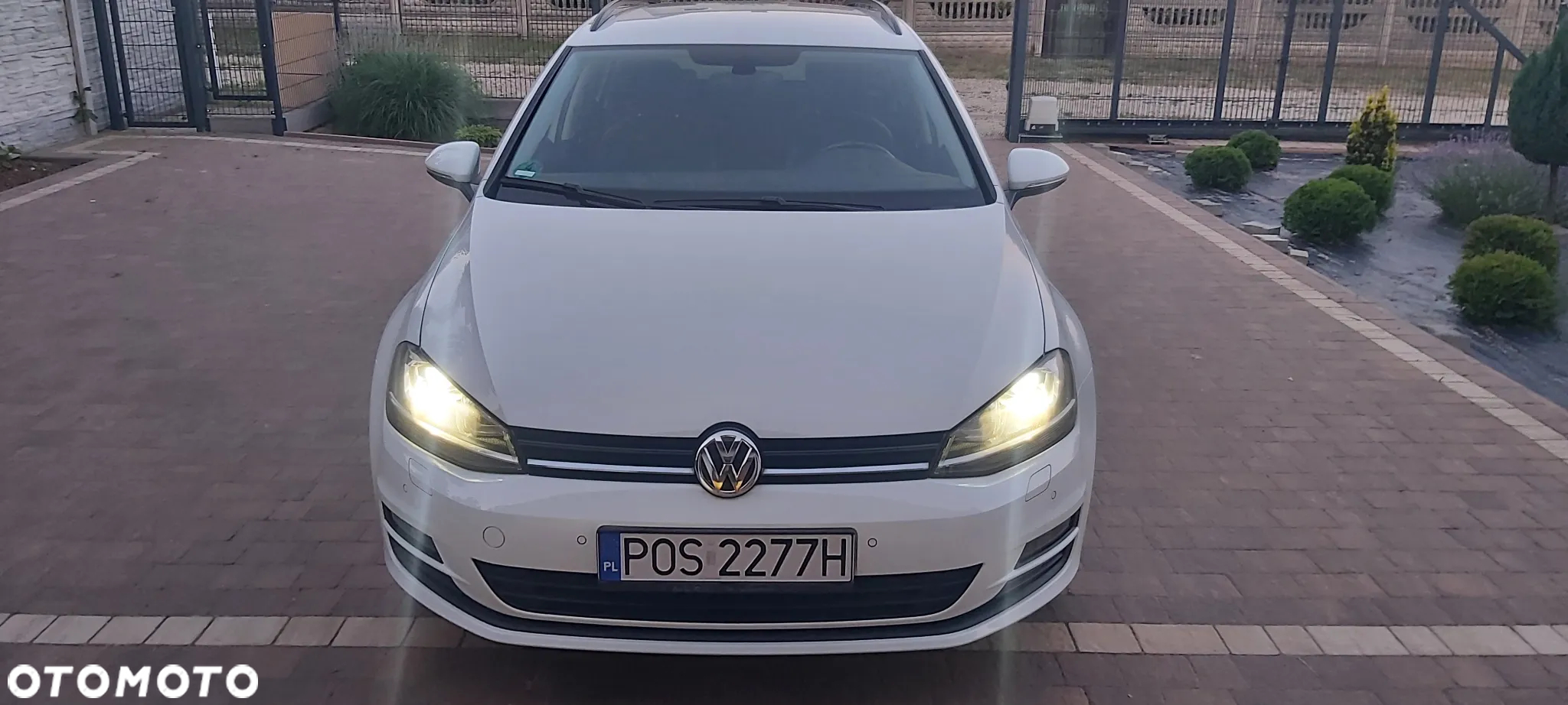 Volkswagen Golf 2.0 BlueTDI DSG Comfortline - 22