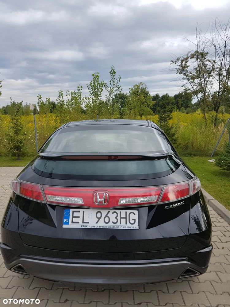 Honda Civic 1.8 Comfort - 30