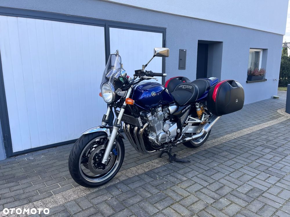 Yamaha XJR - 6