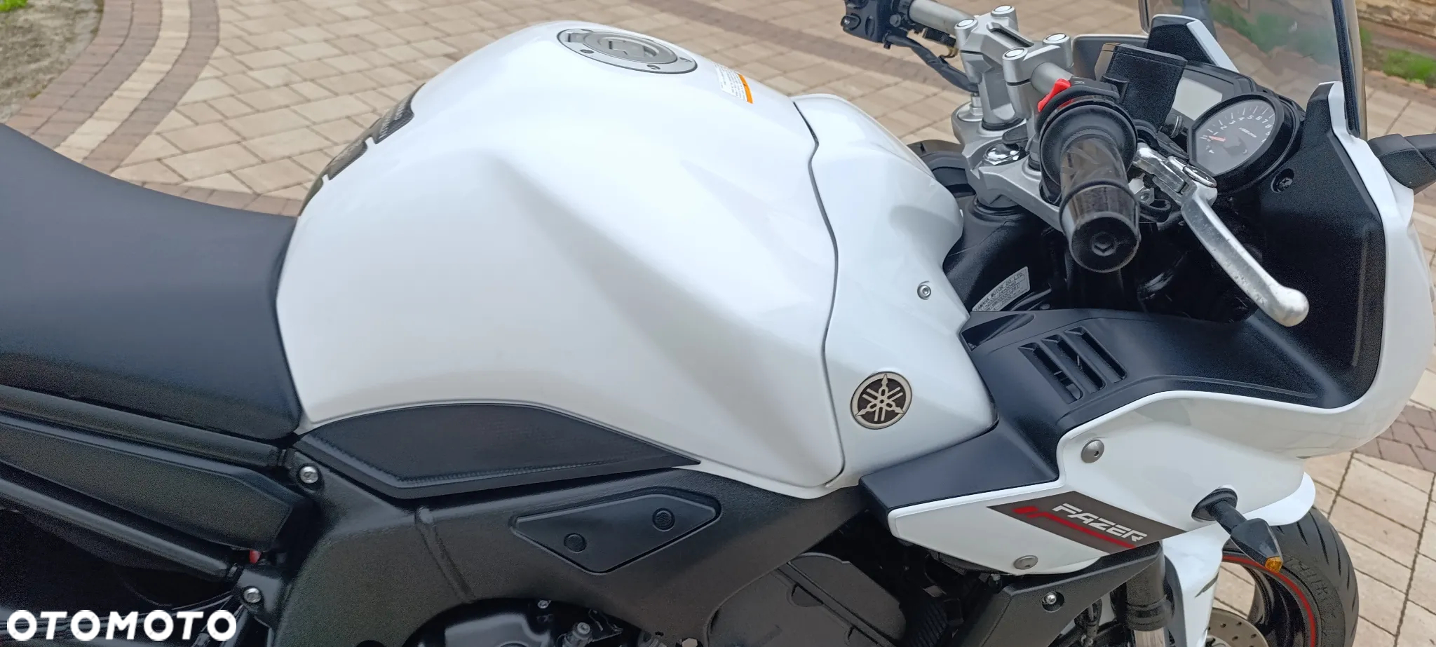 Yamaha FZ - 21
