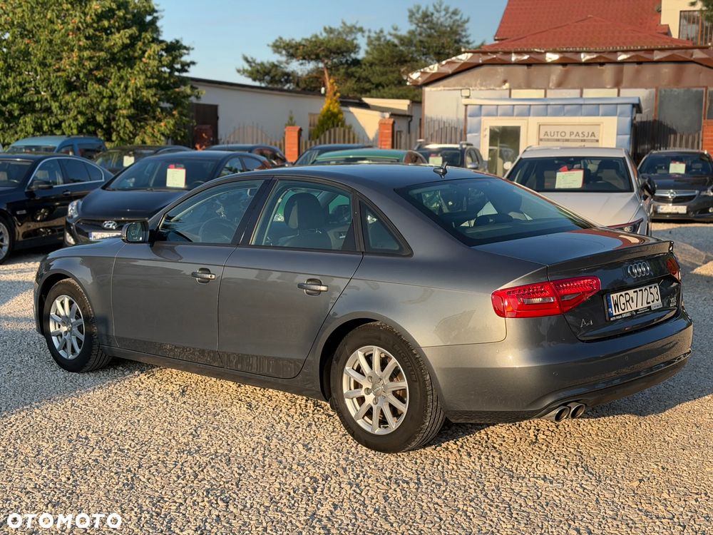 Audi A4 Limousine 2.0 TDI ultra - 12