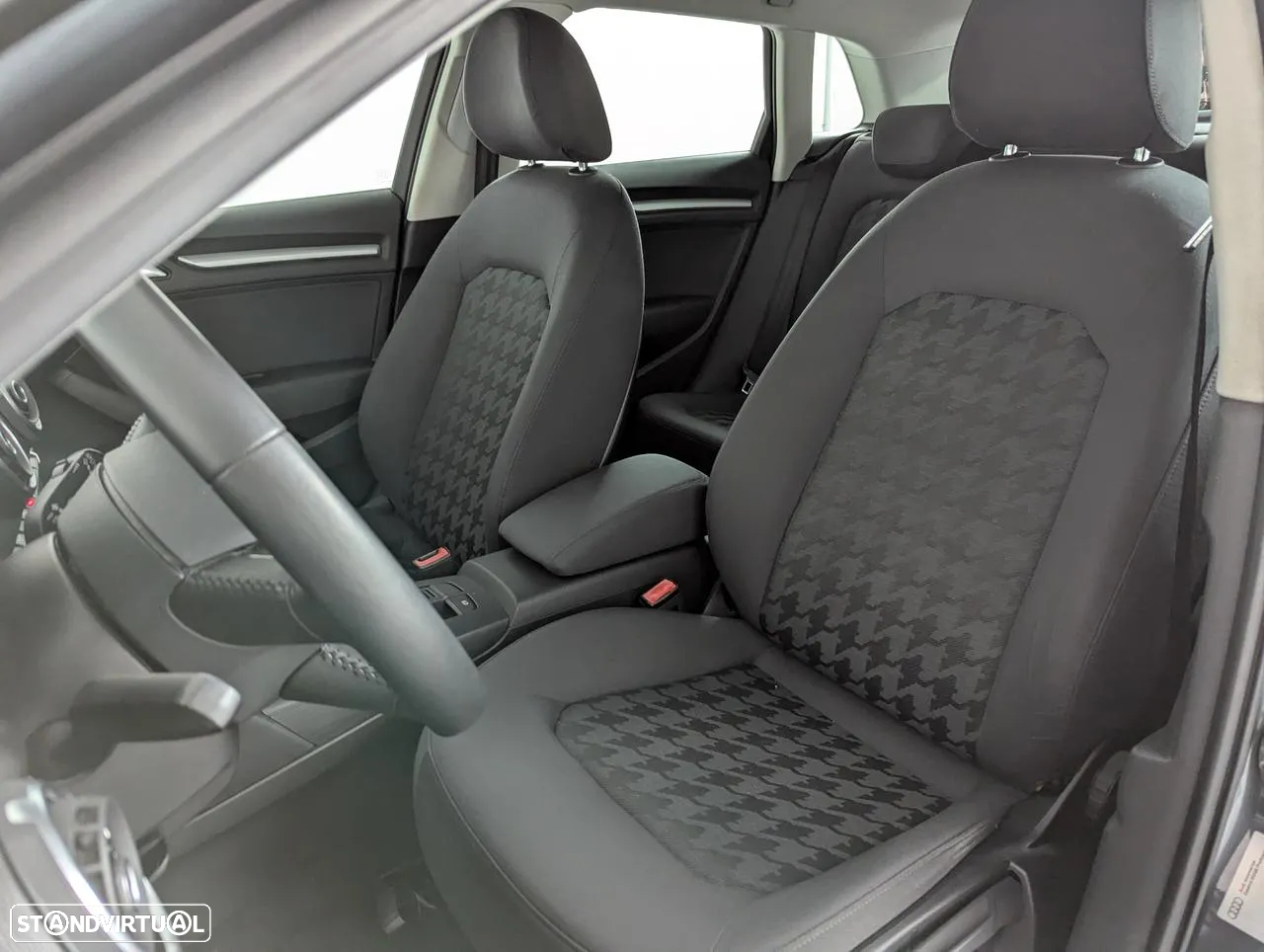 Audi A3 Sportback 1.6 TDI Attraction - 15