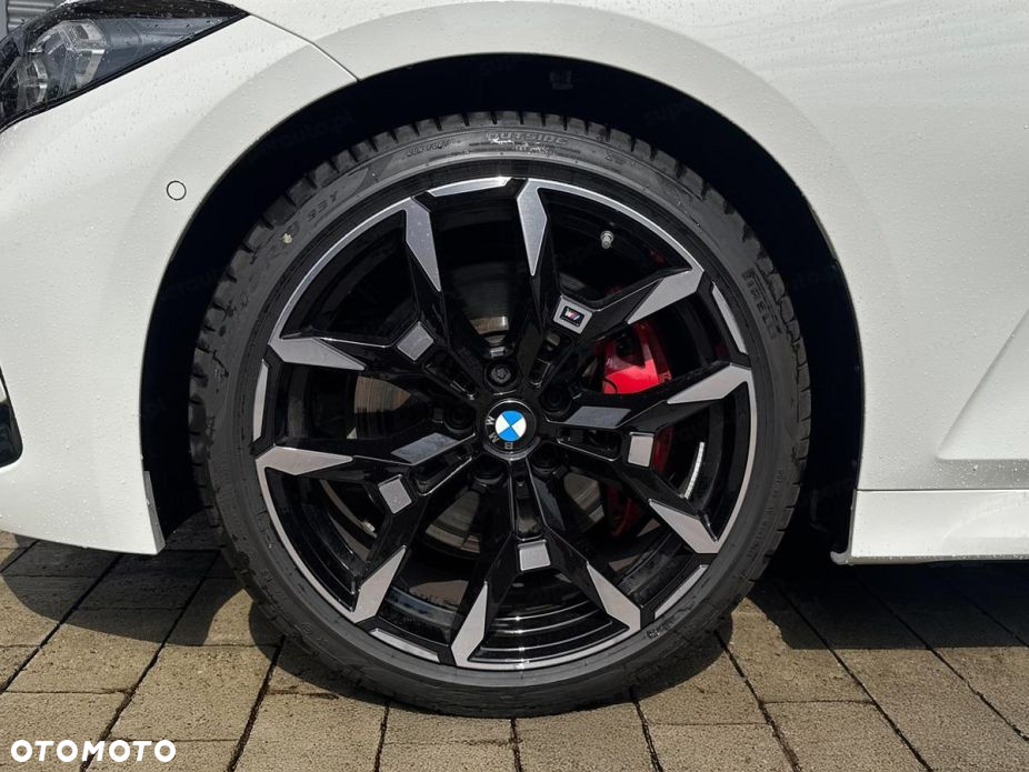 BMW Seria 3 - 12