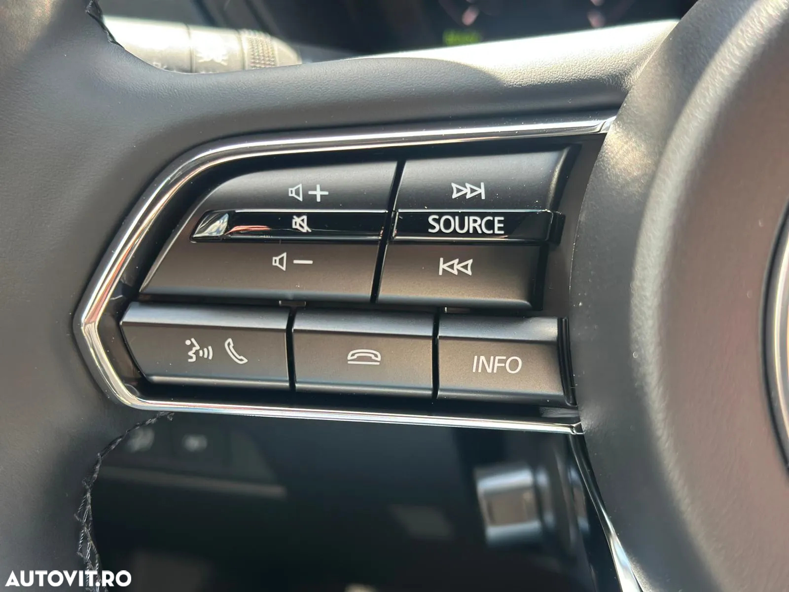 Mazda CX-80 2.5 e-Skyactiv AT8 AWD PHEV Homura Plus - 33