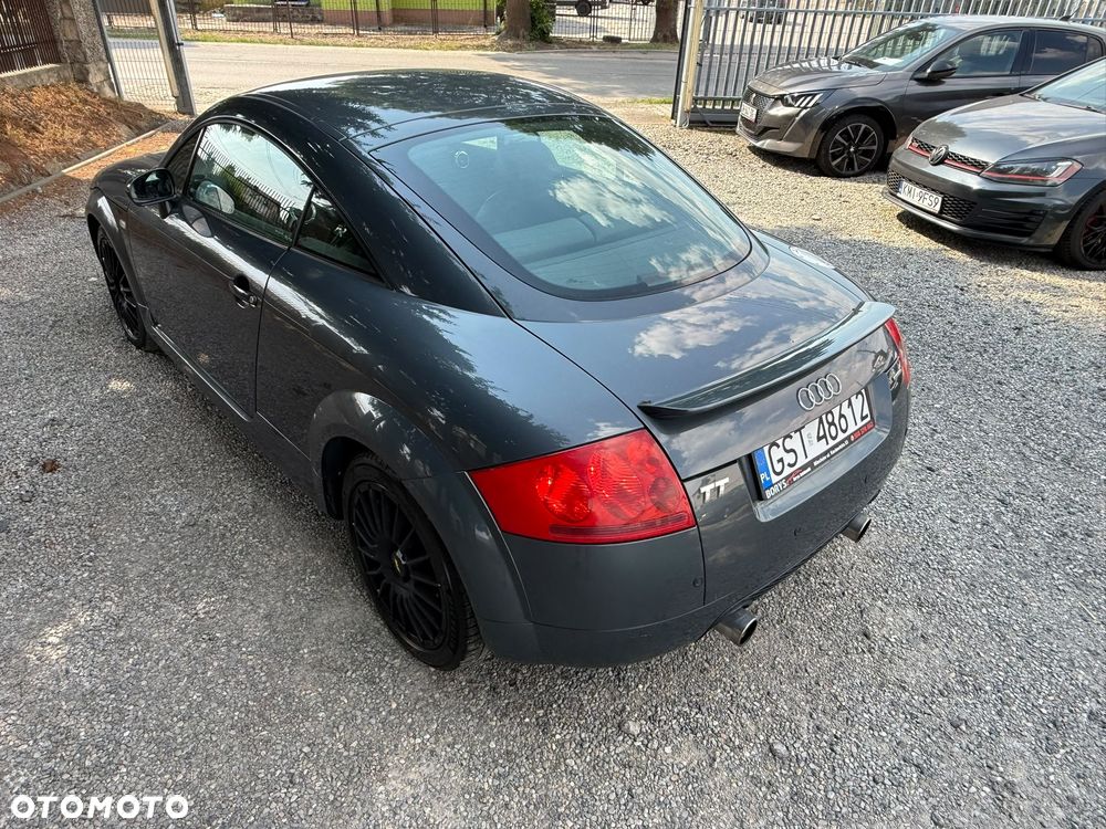 Audi TT Coupé 1.8T Quattro - 33