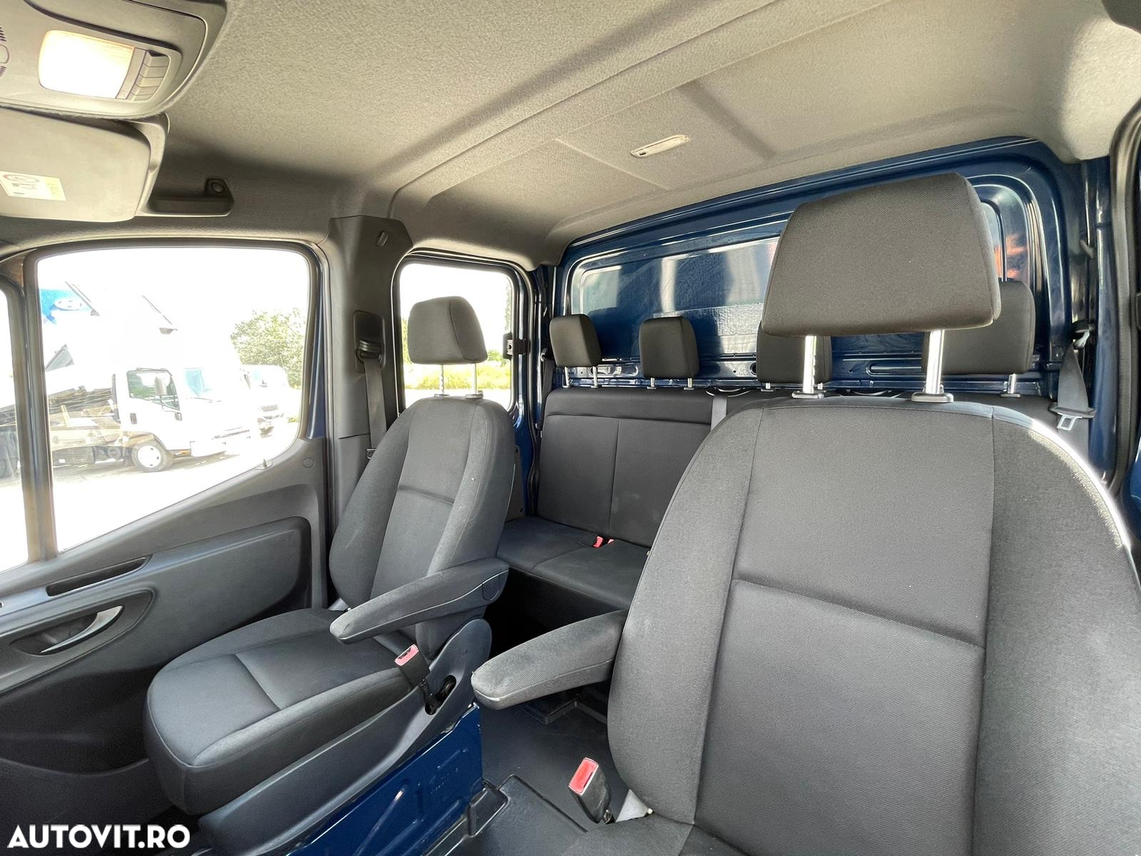 Mercedes-Benz Sprinter 4x4 DOKA - 24