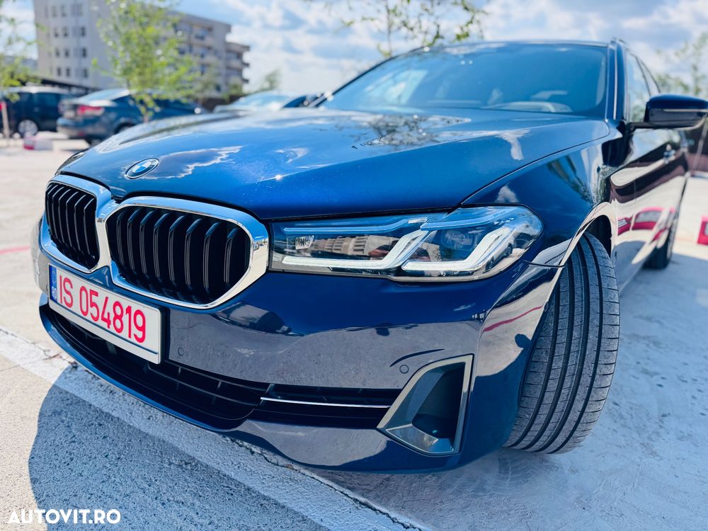 BMW Seria 5 530d xDrive Touring Aut. Luxury Line - 1