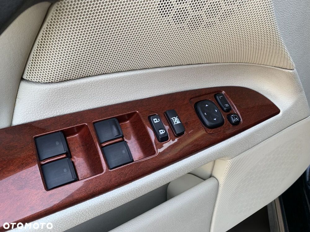 Lexus IS 220 D Elegance - 21