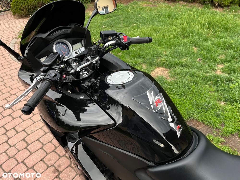 Honda CBF - 37