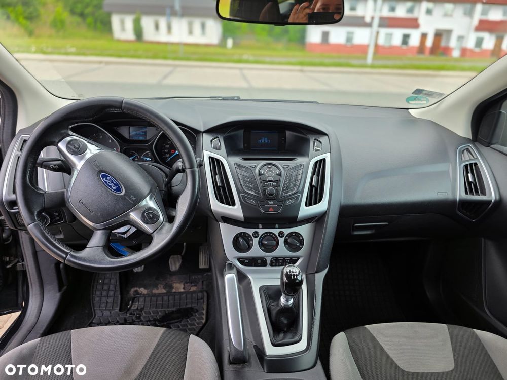 Ford Focus 1.6 TDCi DPF Trend - 6