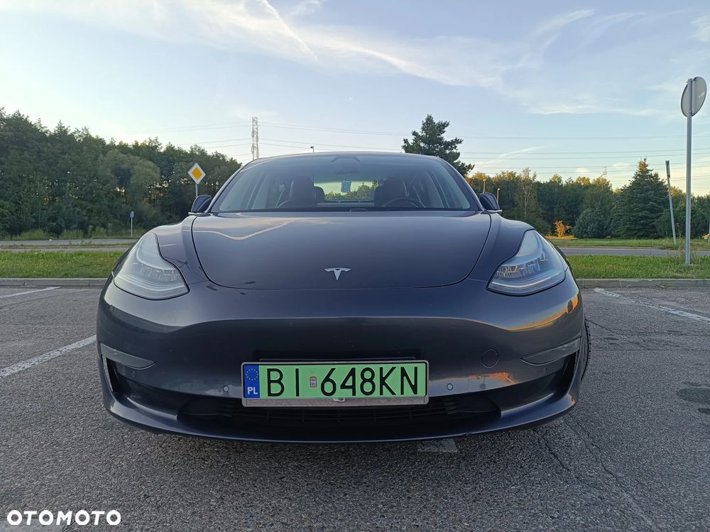 Tesla Model 3 - 15