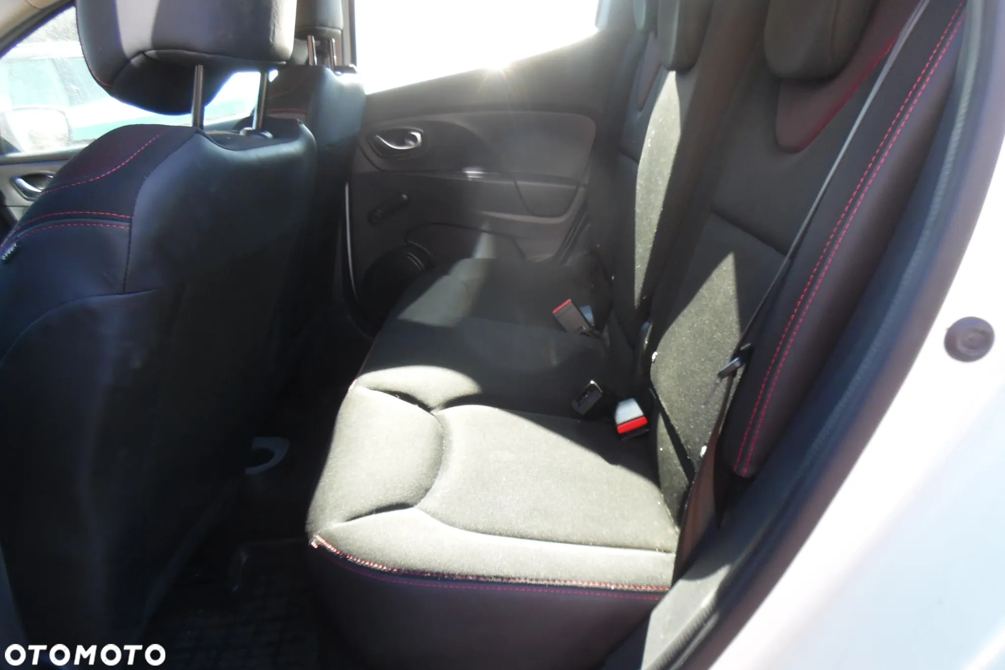 Renault Clio 1.5 dCi Alize - 9