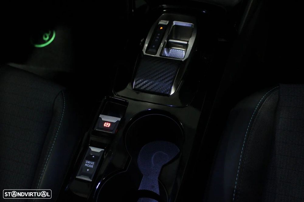 Peugeot e-2008 50 kWh Allure - 10
