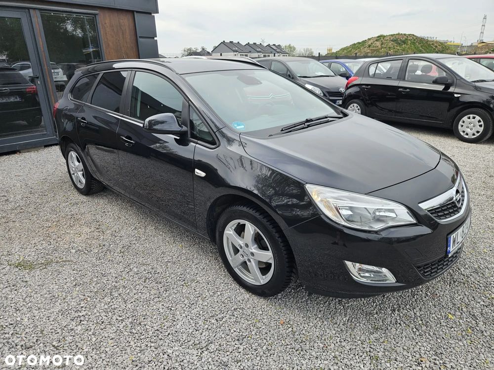 Opel Astra 1.4 Turbo Edition - 11
