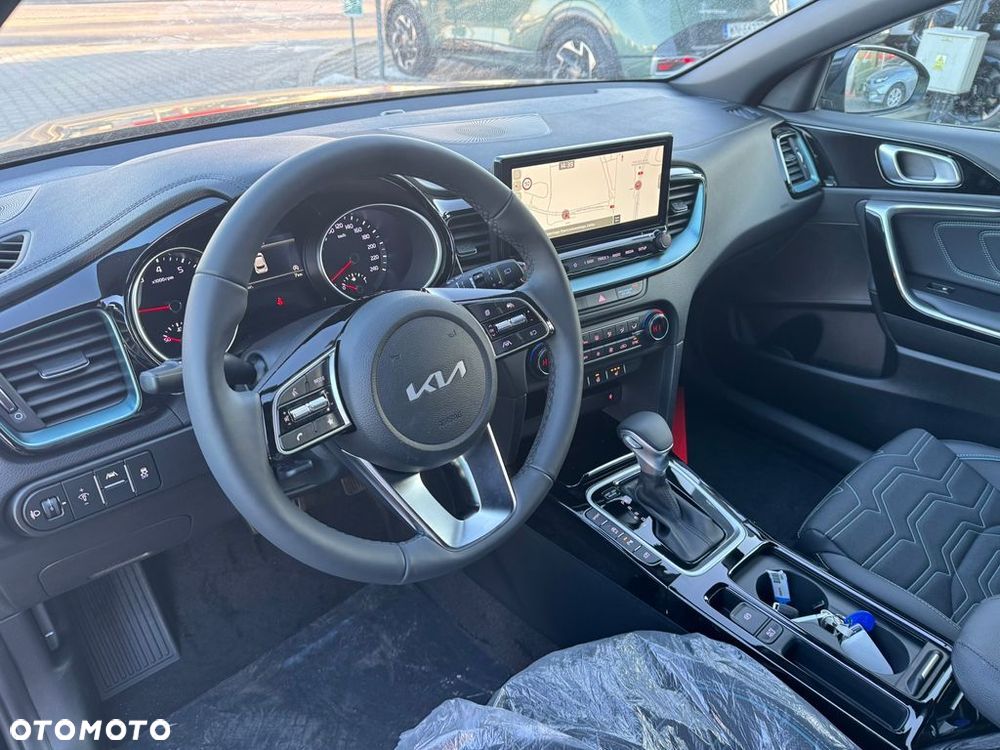Kia XCeed - 9