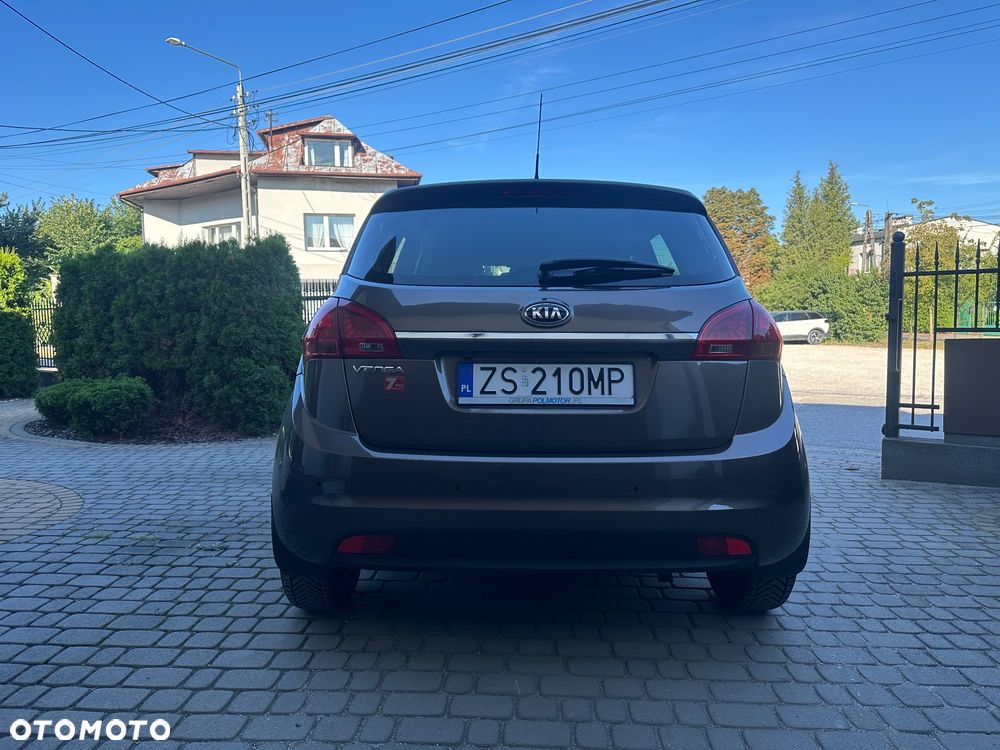 Kia Venga 1.6 Business Line - 15