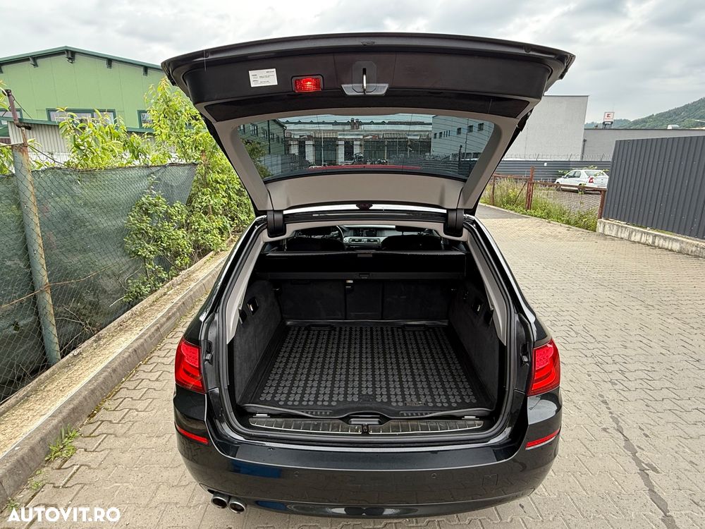 BMW Seria 5 520d Touring BluePerformance Aut. - 6