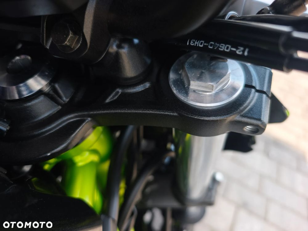 Kawasaki Z 650 - 15