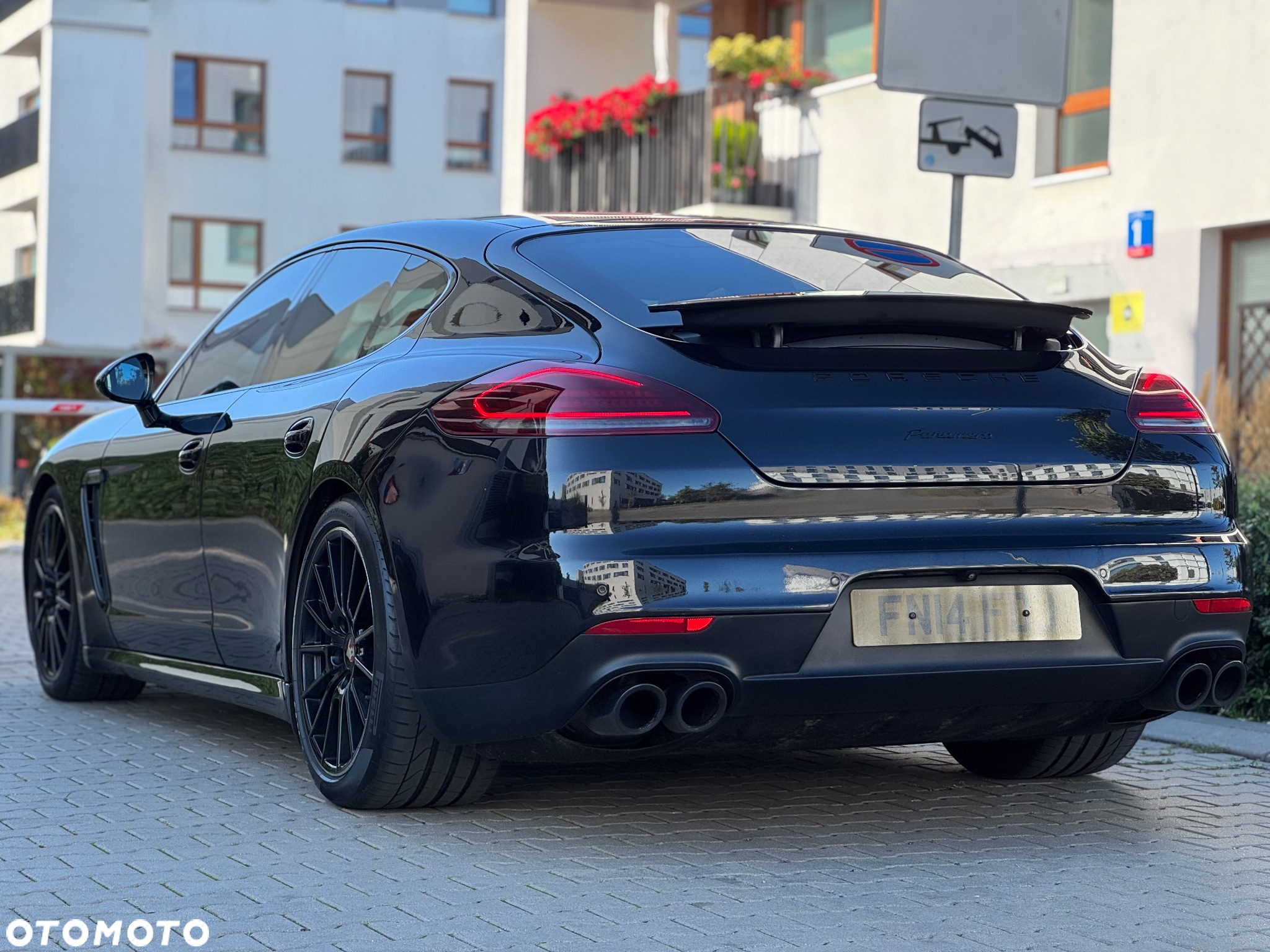 Porsche Panamera Diesel - 12