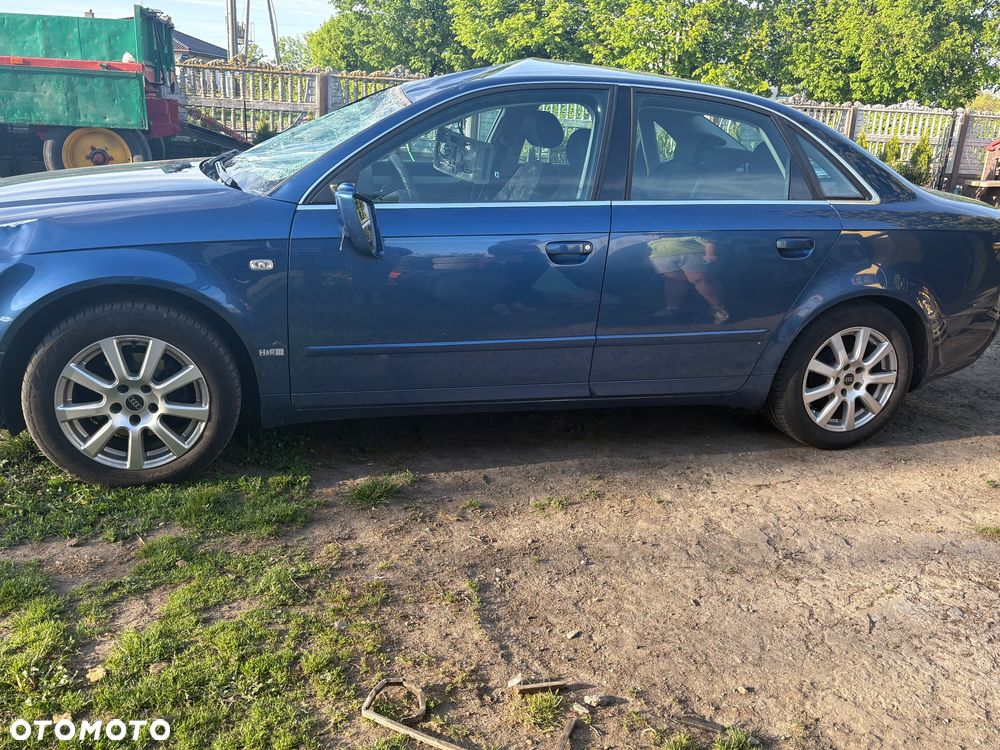 Audi A4 Limousine 2 - 3