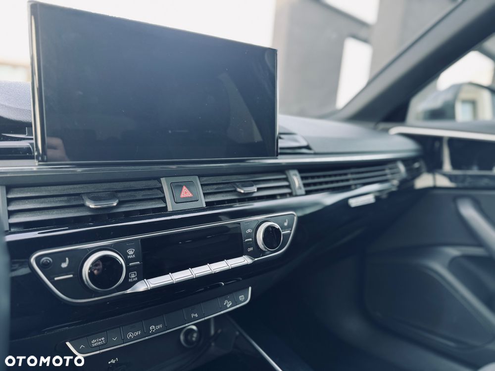 Audi A4 Allroad - 17