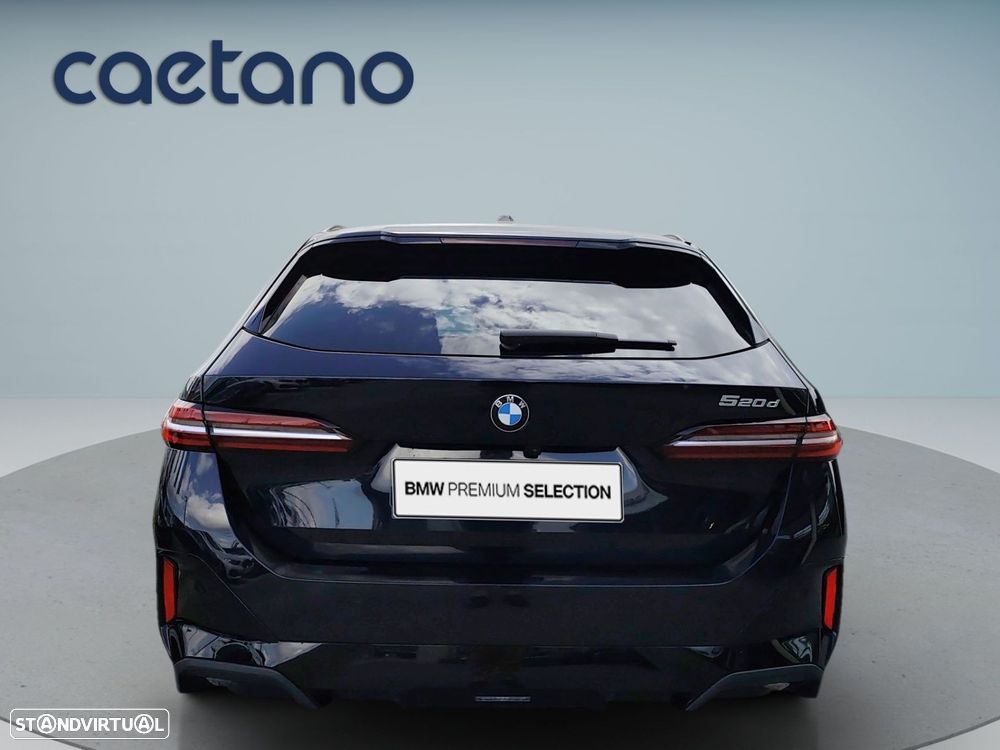BMW 520 d Pack Desportivo M - 7