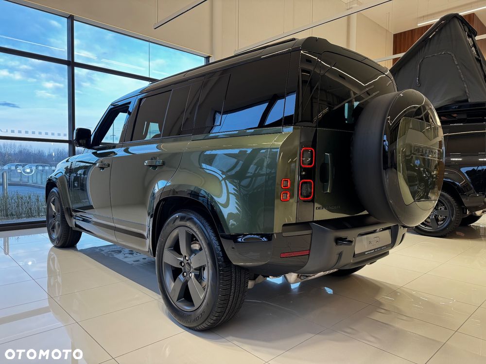 Land Rover Defender - 4