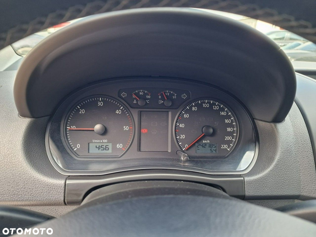 Volkswagen Polo 1.4 TDI Comfortline - 8