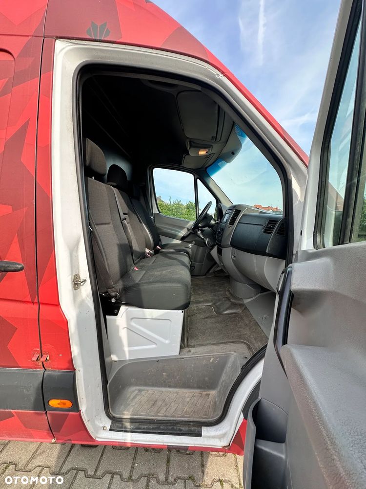 Mercedes-Benz Sprinter - 5