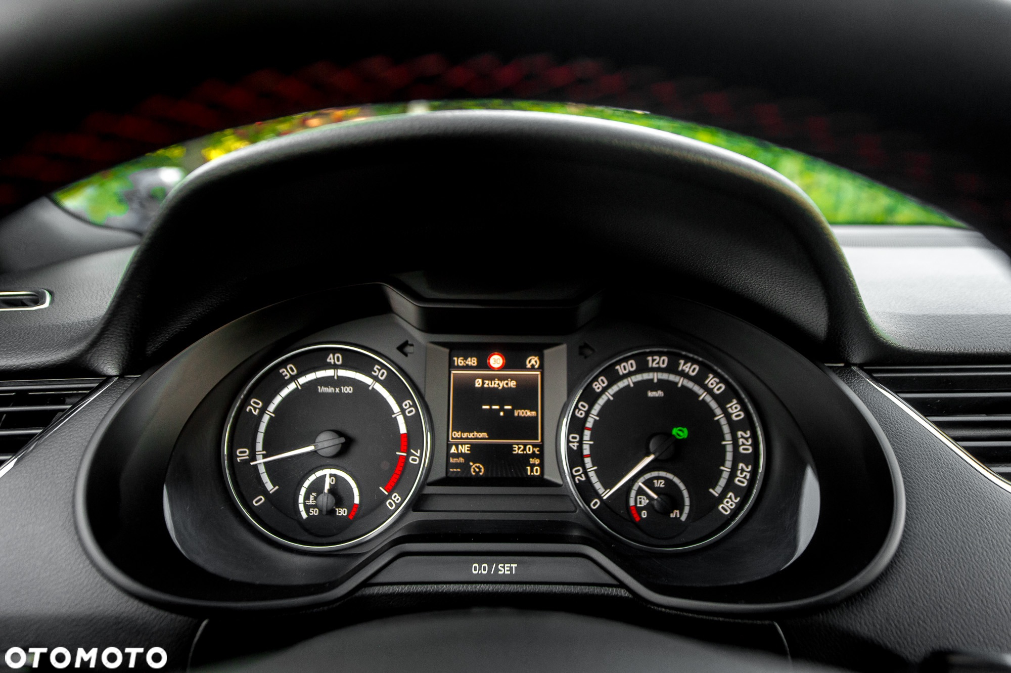 Skoda Octavia 2.0 TSI RS DSG - 23