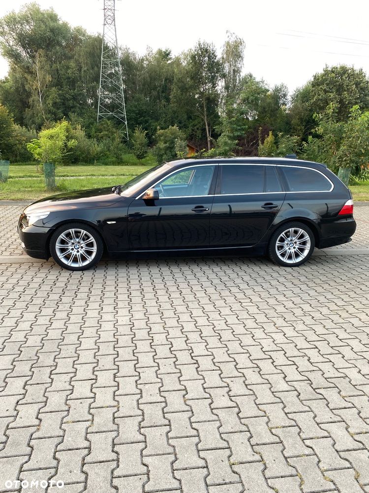 BMW Seria 5 525d Edition Exclusive - 9