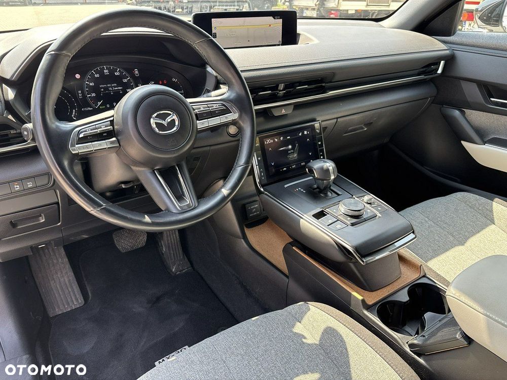 Mazda MX-30 - 13