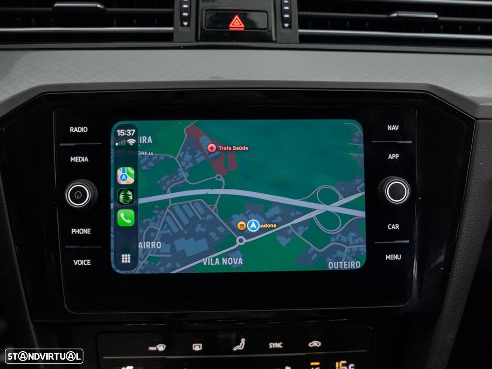 VW Passat Variant 2.0 TDI Business DSG - 33