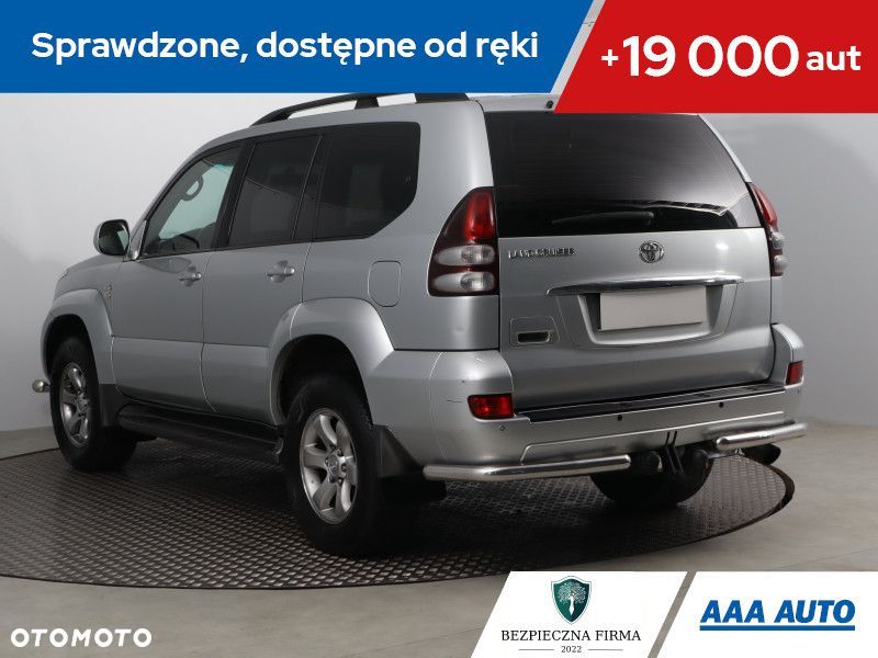 Toyota Land Cruiser - 1
