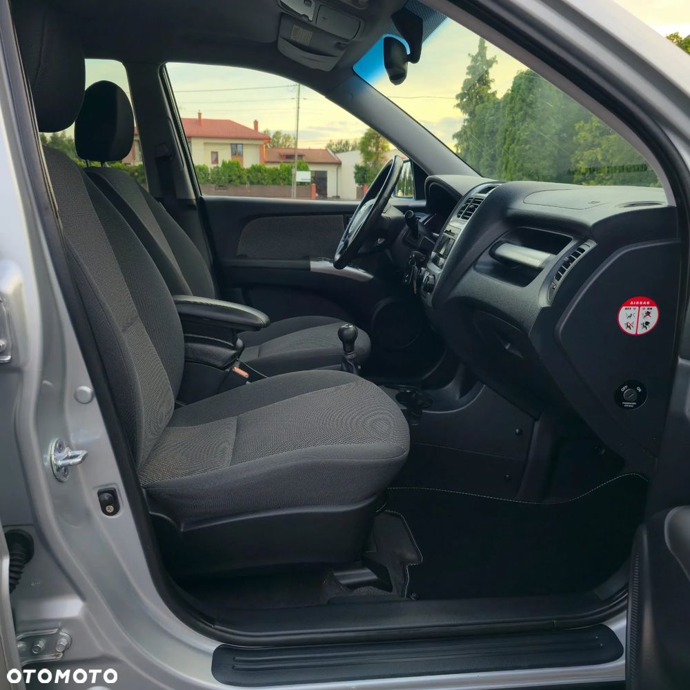 Kia Sportage 2.0 Expedition 2WD - 25