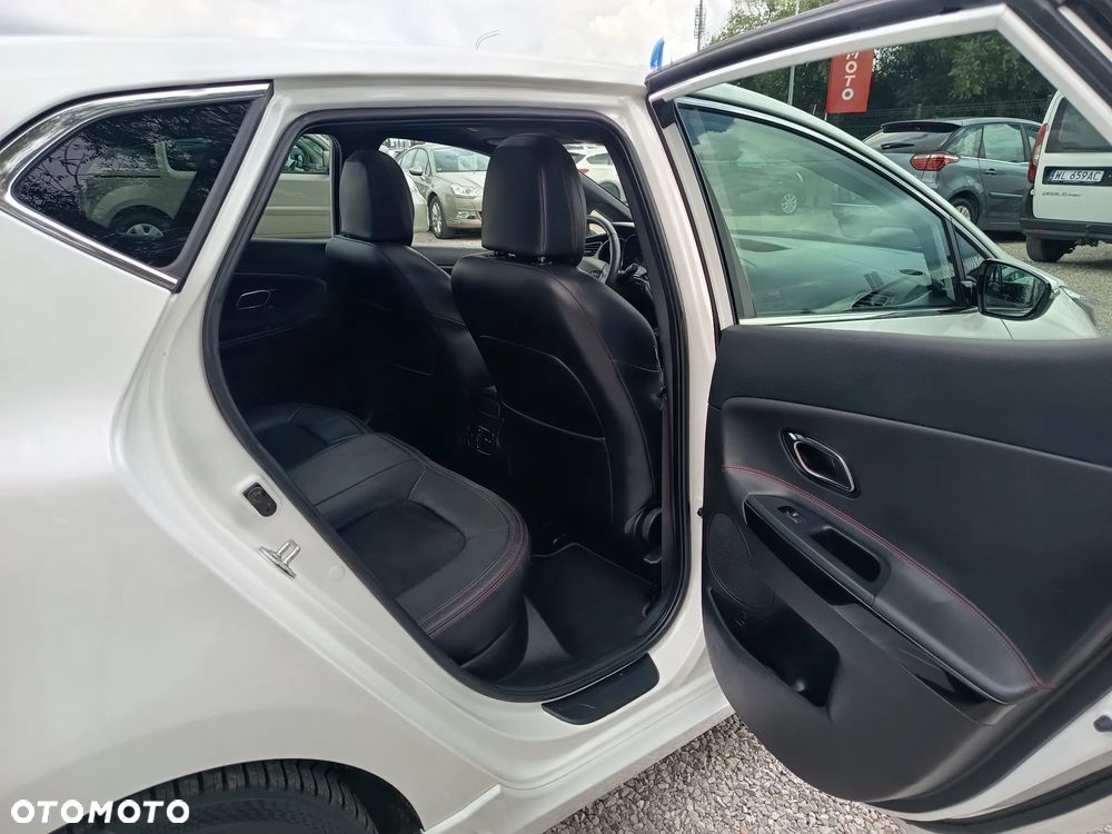 Kia Ceed 1.6 T-GDI GT - 37