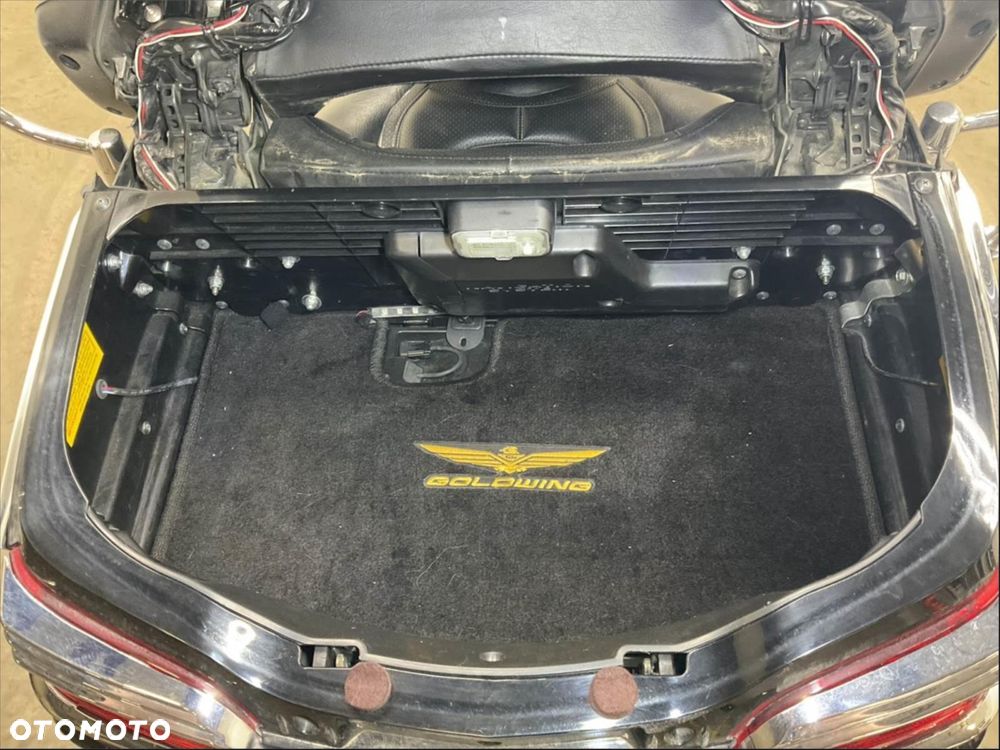 Honda GL - 19