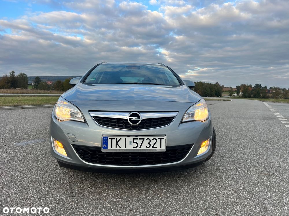 Opel Astra 1.4 Turbo Sports Tourer - 19